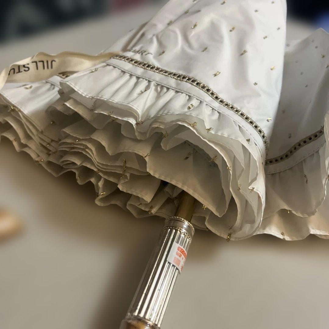 ジルスチュアート晴雨兼用傘 99% UVカット　キラキラ　フリル