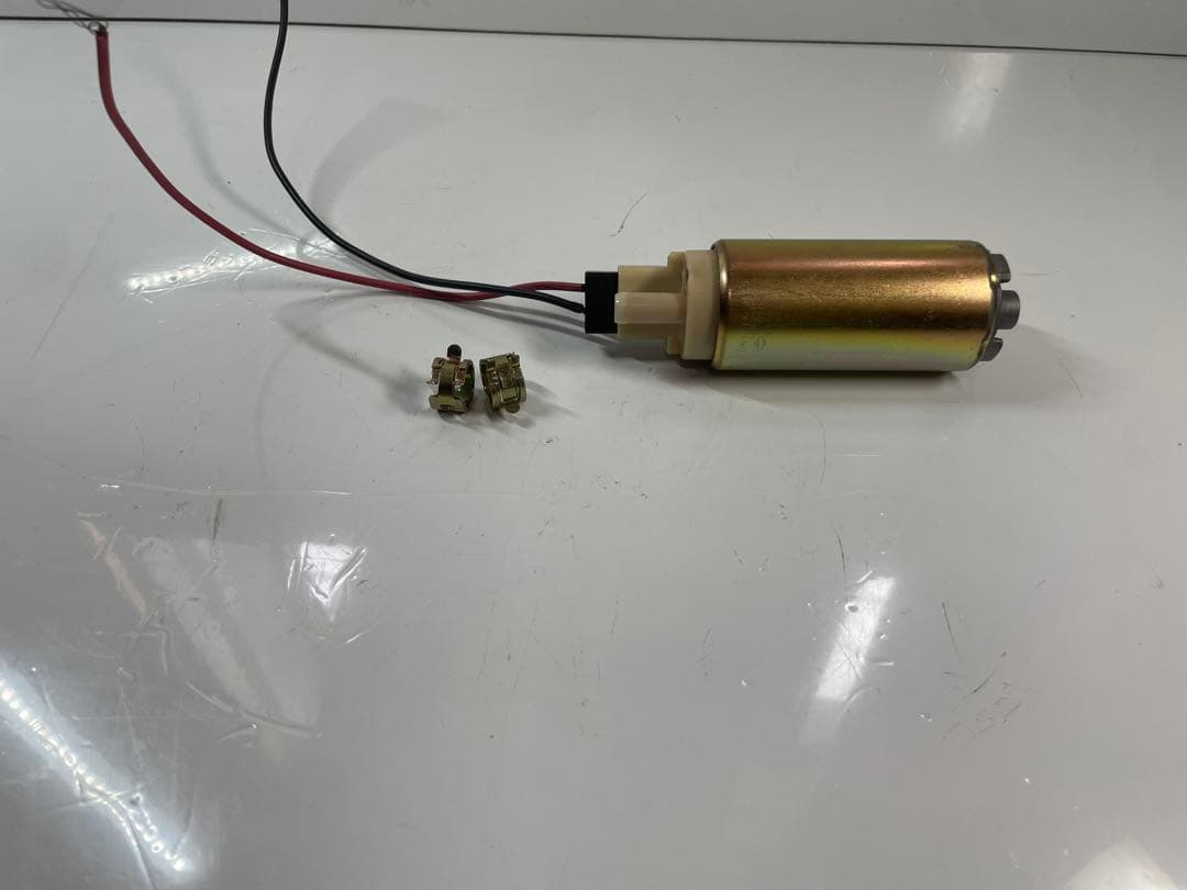 日産S15シルビアの燃料ポンプ