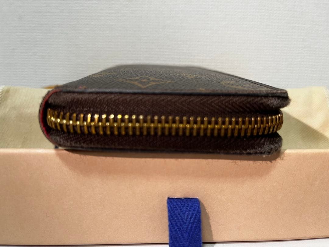 ルイヴィトン 長財布 ラウンドファスナー ポルトフォイユクレマンス フューシャ