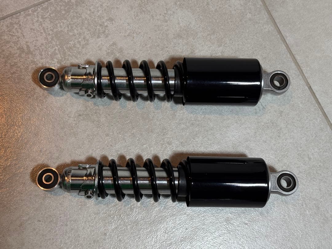 カワサキ　純正　メグロK3 リアサスぺション