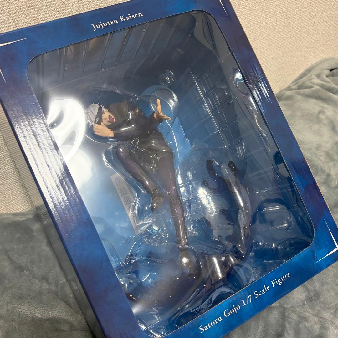 呪術廻戦　五条 悟の1/7 スケールフィギュア