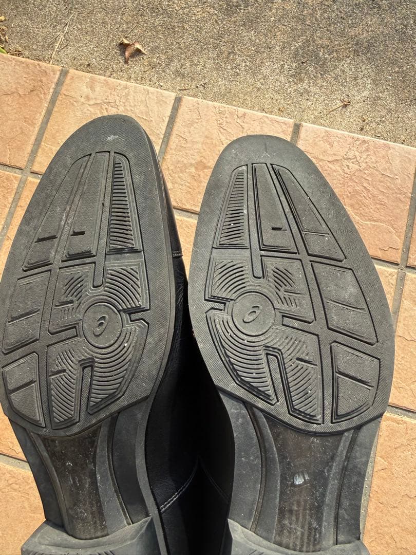 ASICS ブラック ドレスシューズ　ランウォークゴアテックス￼