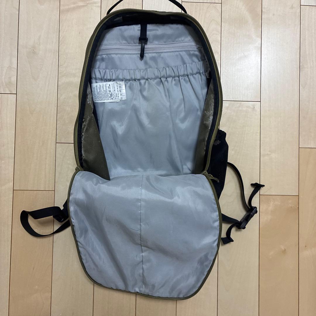 良品国内正規品★ ARCTERYX マンティス 26 カーキ オリーブ