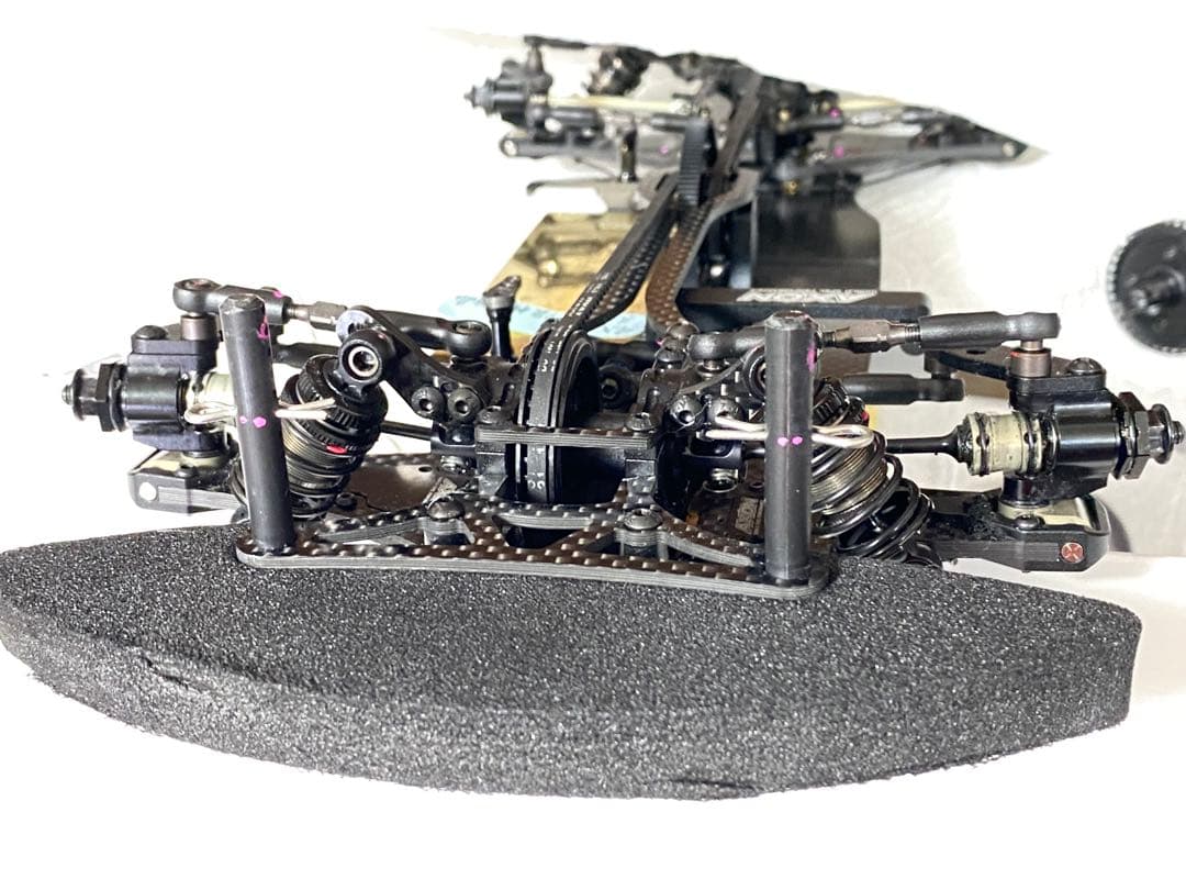 AXON TC10/3 シャーシ（カーボン仕様）　美品