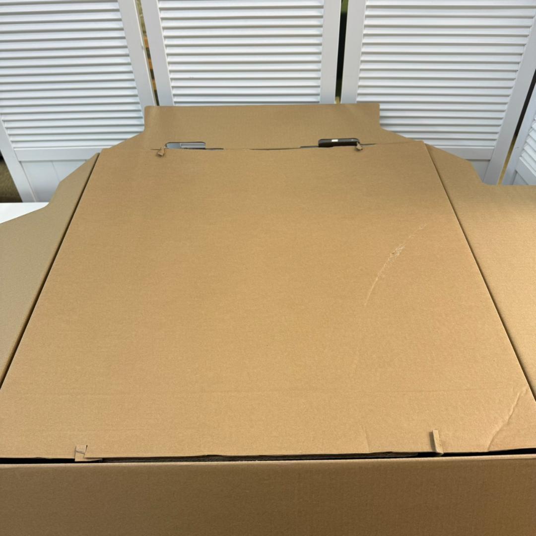 ★超美品　ARTIKA　LEDシーリングファン　FAN-AUR-C4BL