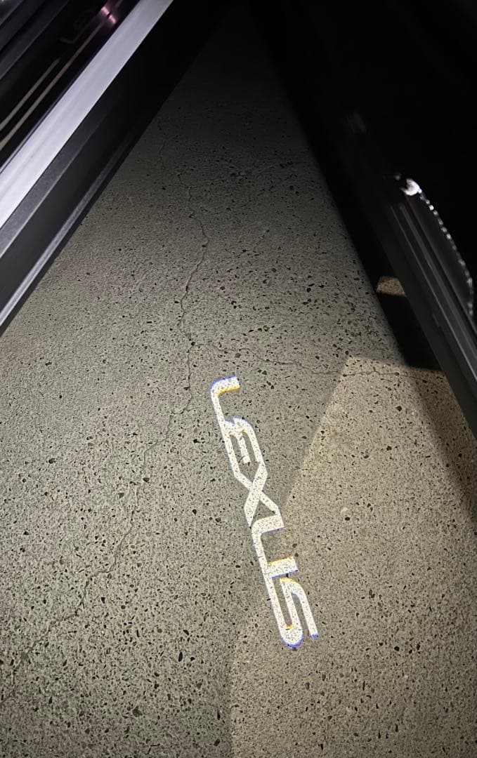 レクサス純正　プロジェクションカーテシイルミ　0852D-33010