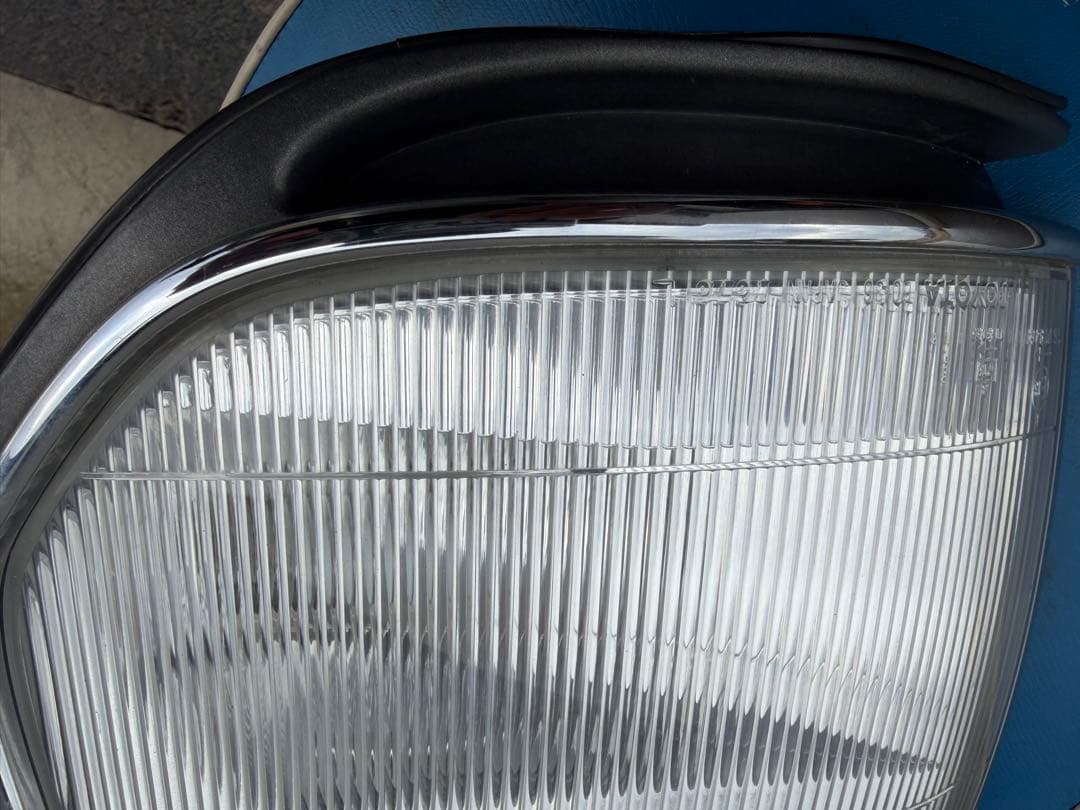 りょ ランクル80 純正ヘッドライトコーナーランプ　レンズフルセット