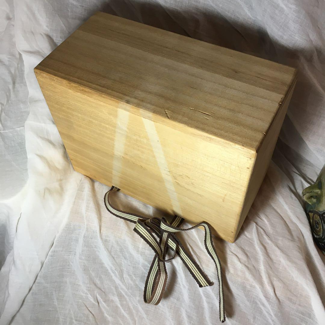 人間国宝　金城次郎　双魚紋　抱瓶　共箱