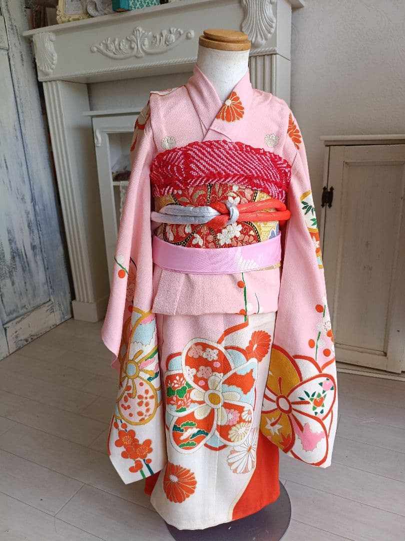 専用です☆アンティーク薄ピンク、クリーム色に梅の花の着物☆２歳から３歳