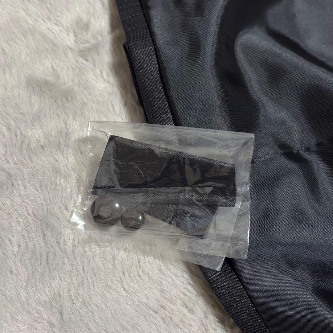 未使用 光沢 パーソンズフォーメン スリーピース スーツ ブラック AB6 花柄