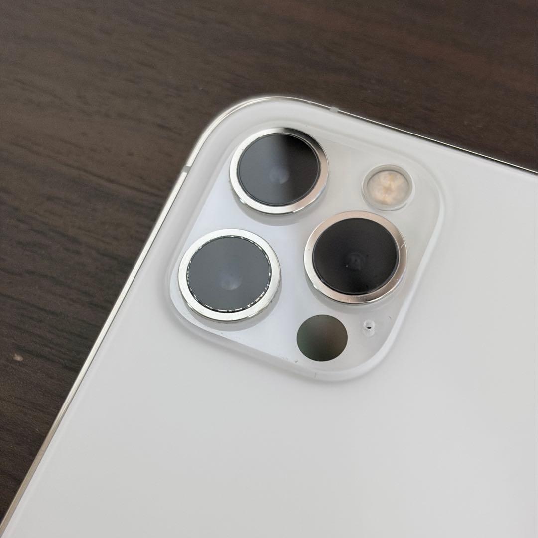 iPhone12pro シルバー　本体　128gb