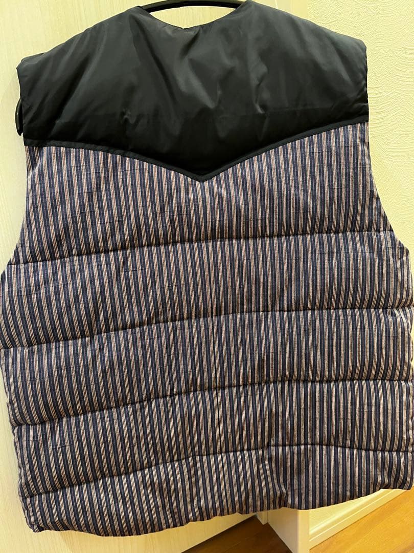 モギショップ　ロッキーマウンテン　ダウンベスト　大島拓身