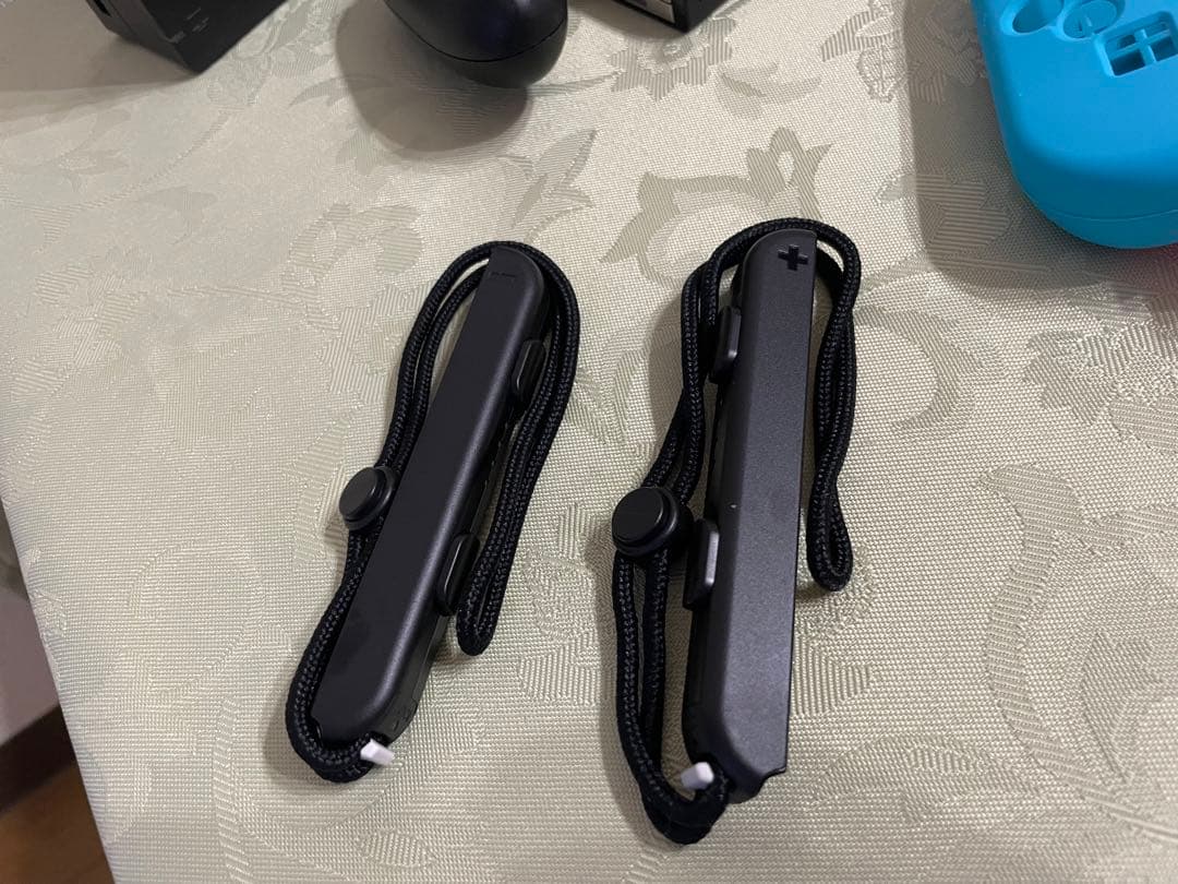 【極美品】Nintendo Switch 本体 ＋ 付属品セット 任天堂スイッチ