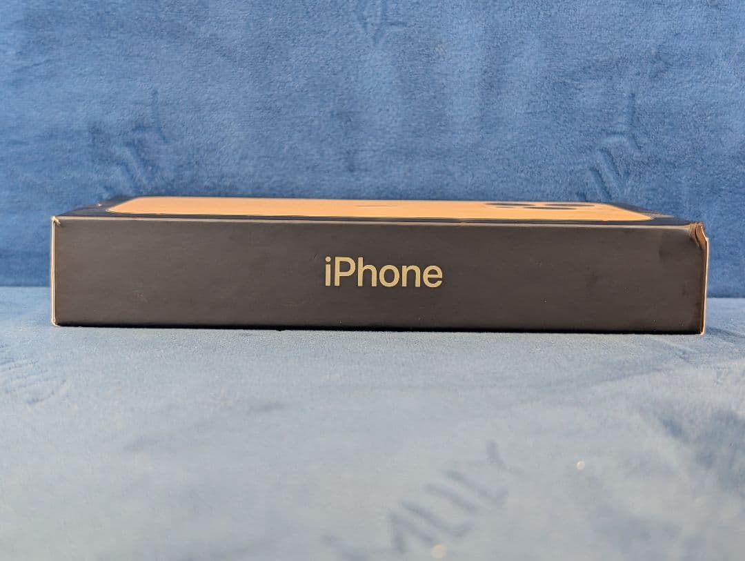 Apple iPhone13pro ゴールド　256GB モデル:A2636