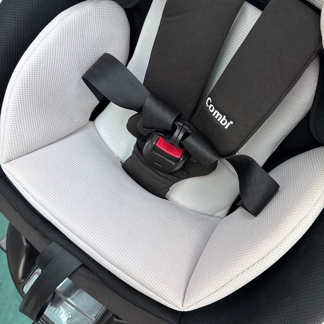 コンビ　チャイルドシート isofix クルムーヴスマート　エッグショック