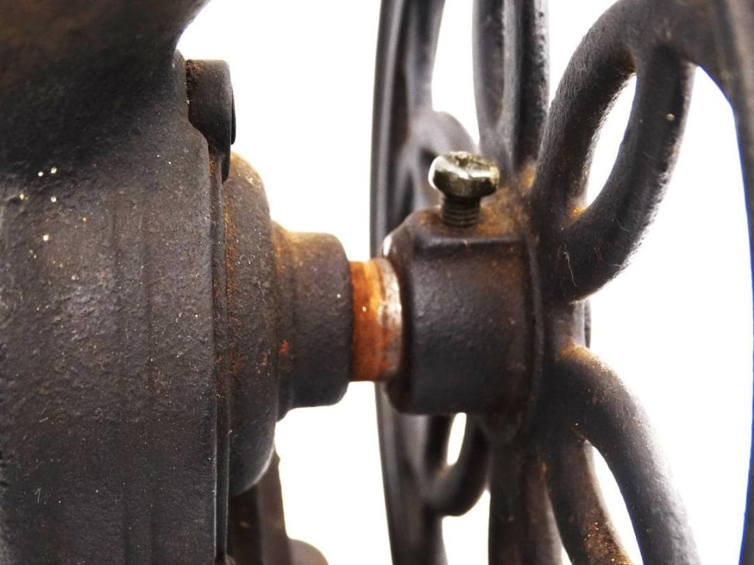 ★カリタ 動輪 コーヒーミル 手動式 Cast Iron Coffee Mill