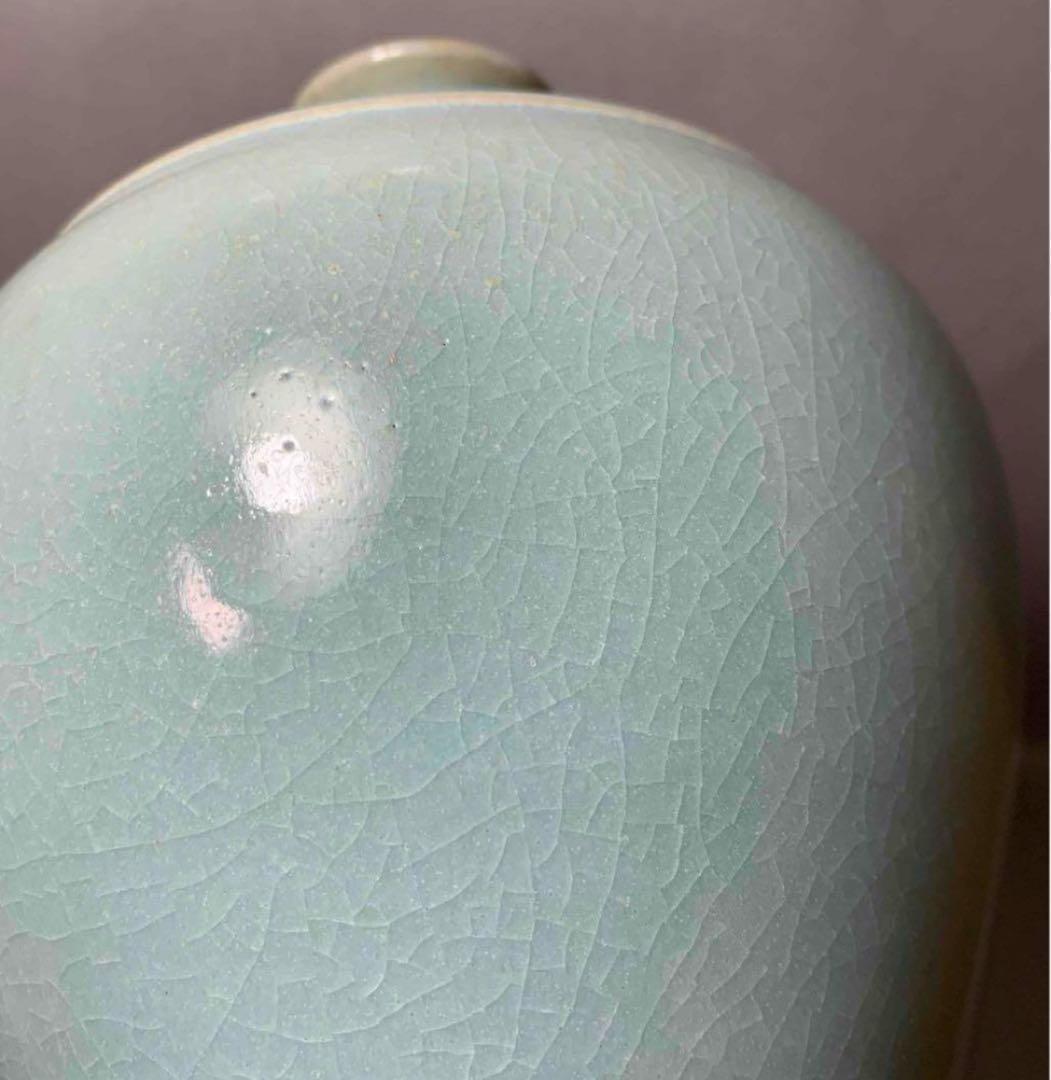 中国 肩に筋入り梅瓶