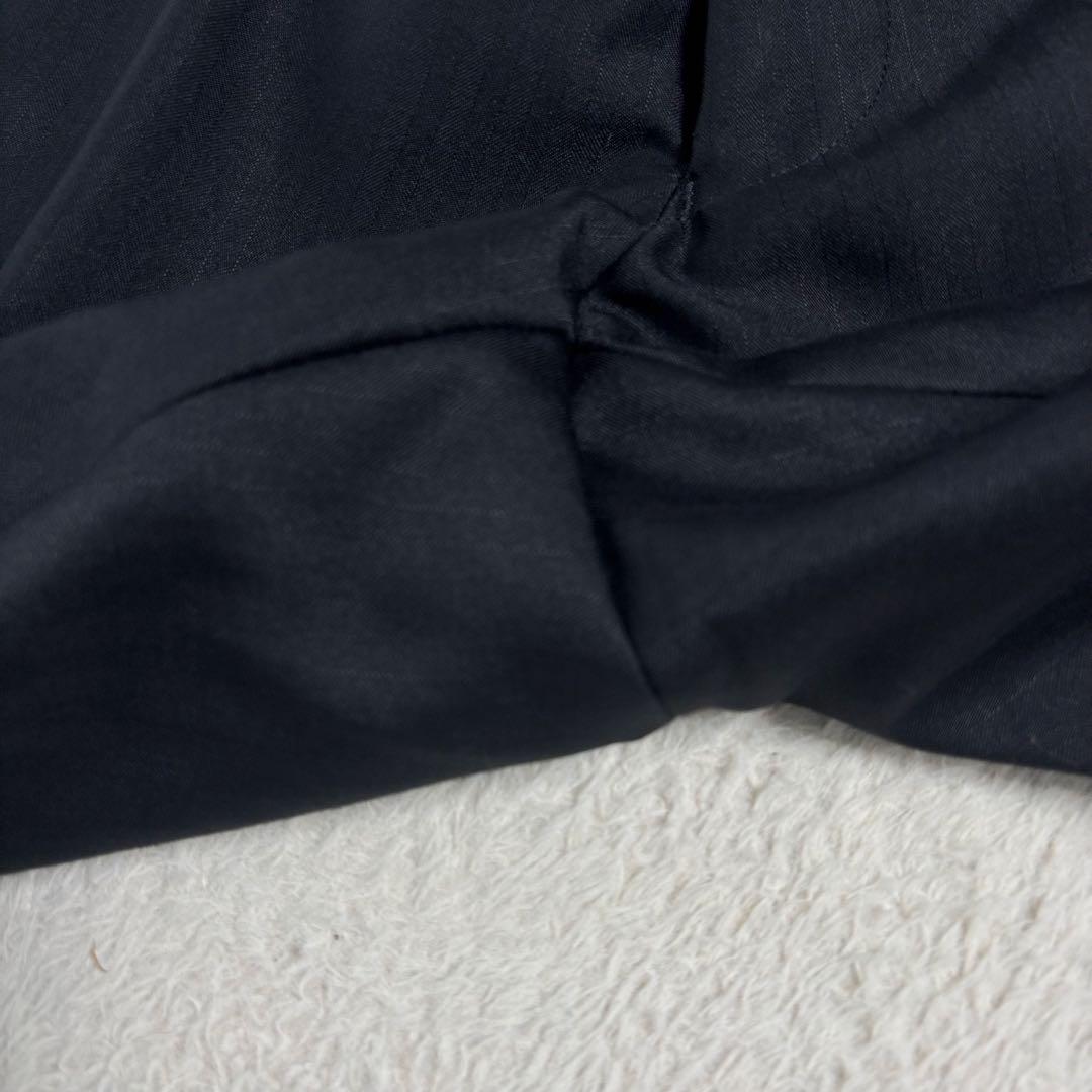 テットオム 黒 ブラック 光沢 タイト スリーピーススーツ