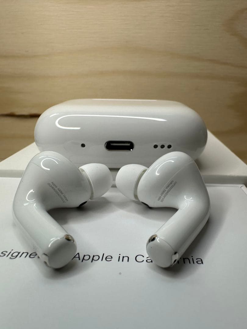 【美品】AirPods Pro 3 MFHP4J/A DHRWJ