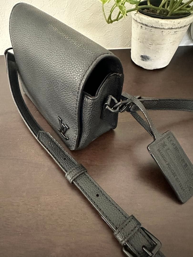 Louis Vuitton ショルダーバッグノベルティ　ヴィトン