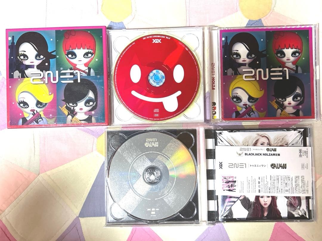 希少品　2NE1　CD　DVD　まとめ売り
