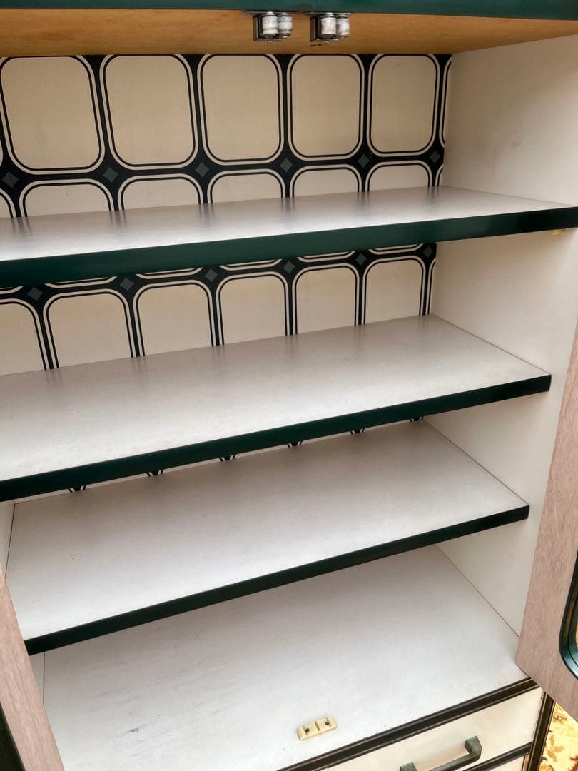 飾り棚 食器棚 水屋 昭和レトロ 当時物 レトロポップ インテリア 白