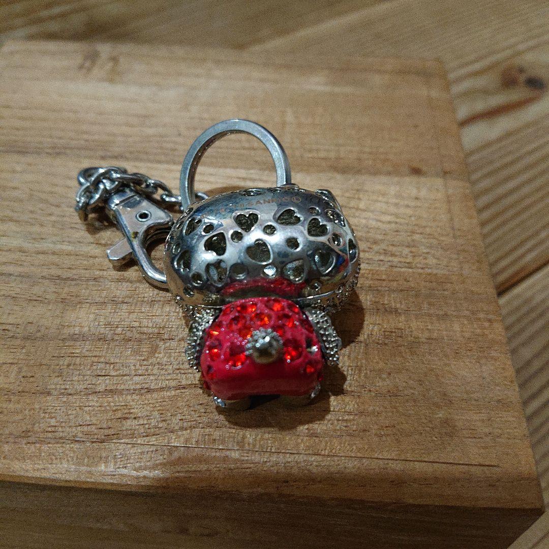 ハローキティ ビジューキーホルダー　2010年　根付