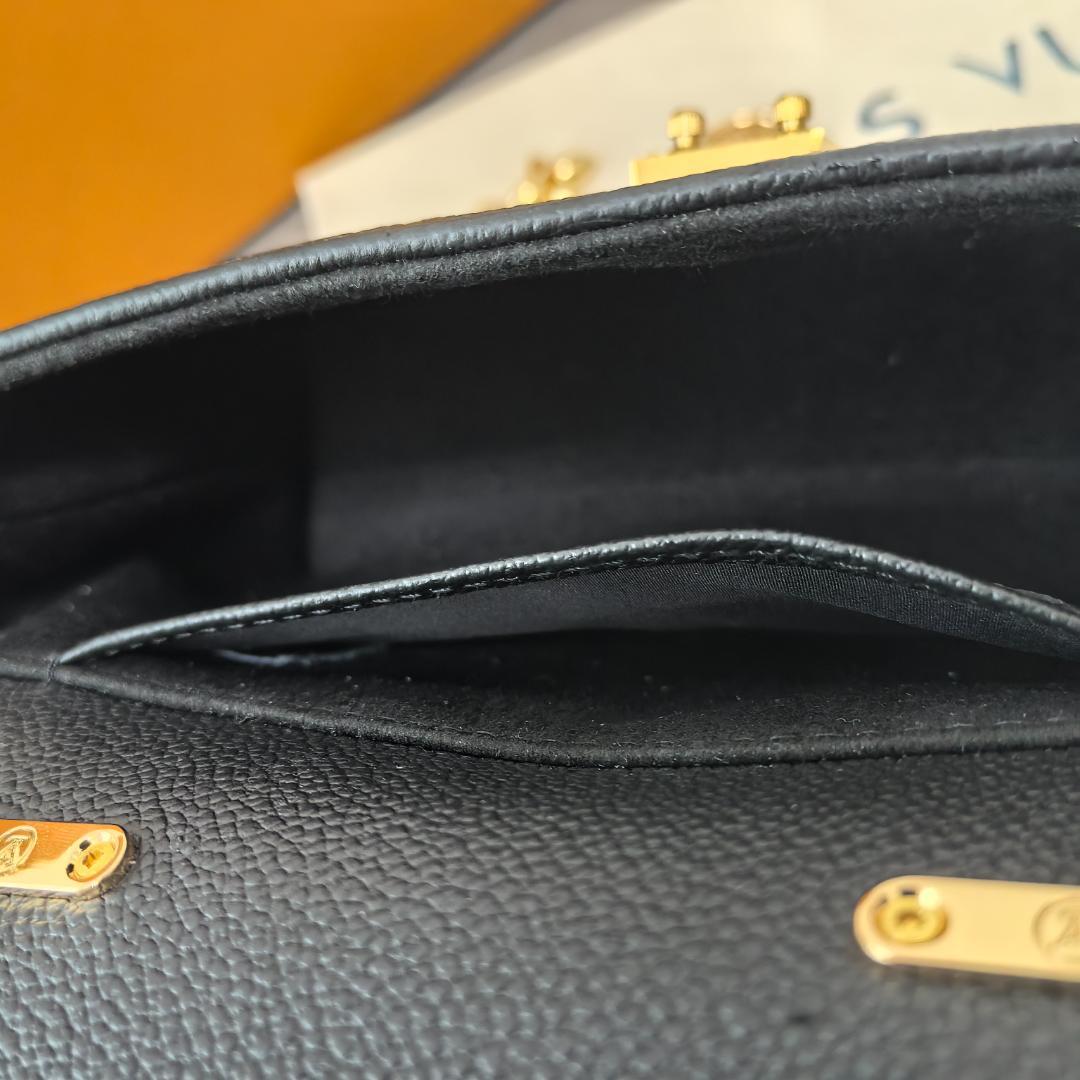 正規品 ハンドバッグ M12144