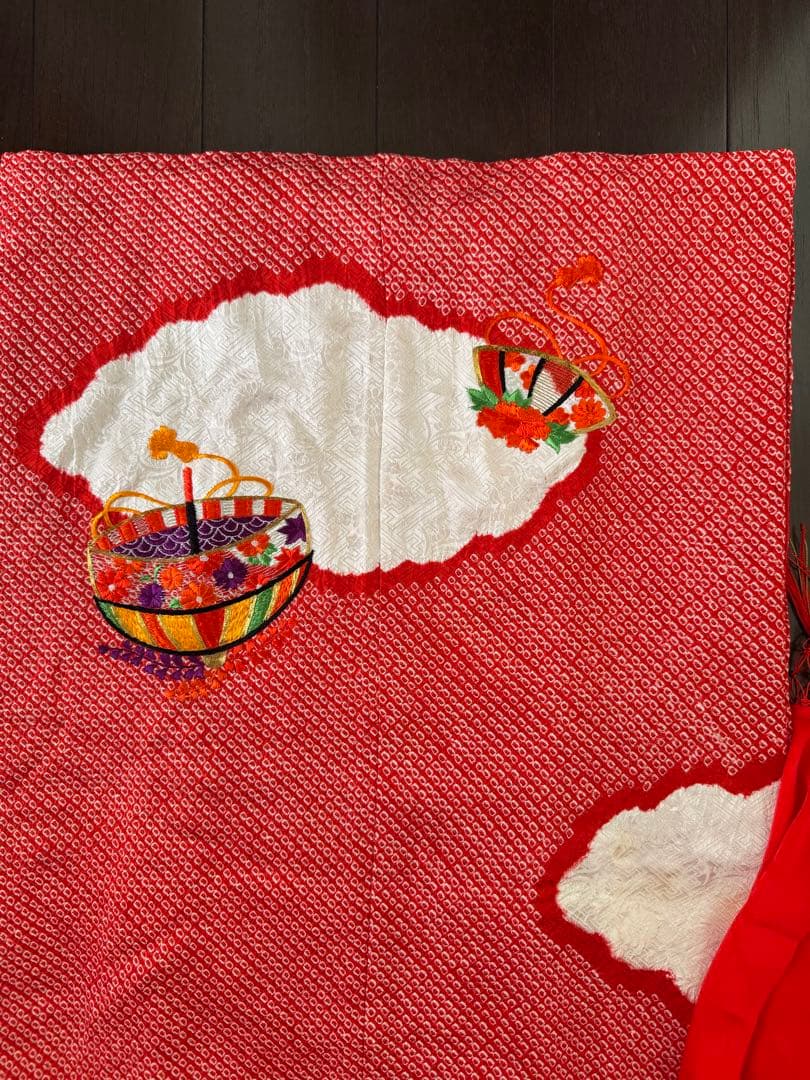 赤色花柄刺繍着物 七五三用　正絹総絞り　7歳
