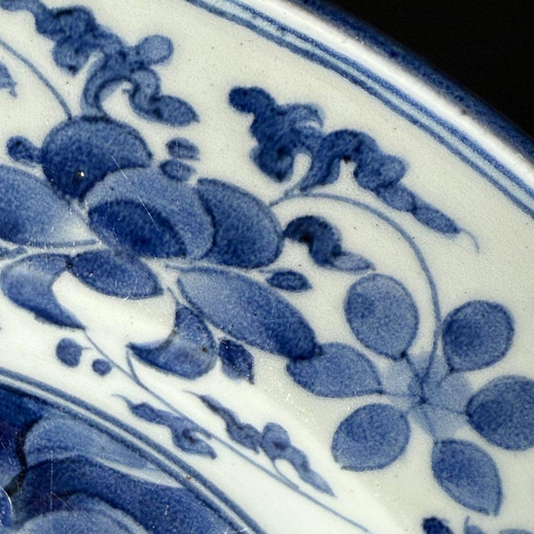 古伊万里　藍九谷様式　染付水鳥花図尺皿　31.5cm　裏唐草文　江戸中期　蒐集家