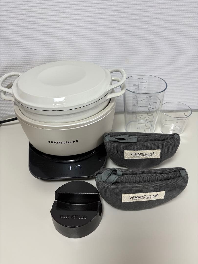 バーミキュラ　VERMICUIAR ライスポットミニ RP19A-WH