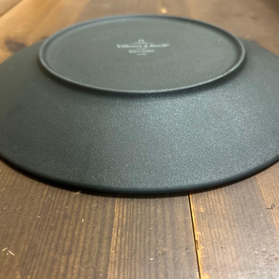Villeroy & Boch マニファクチャーロックプレート 25cm 白　黒