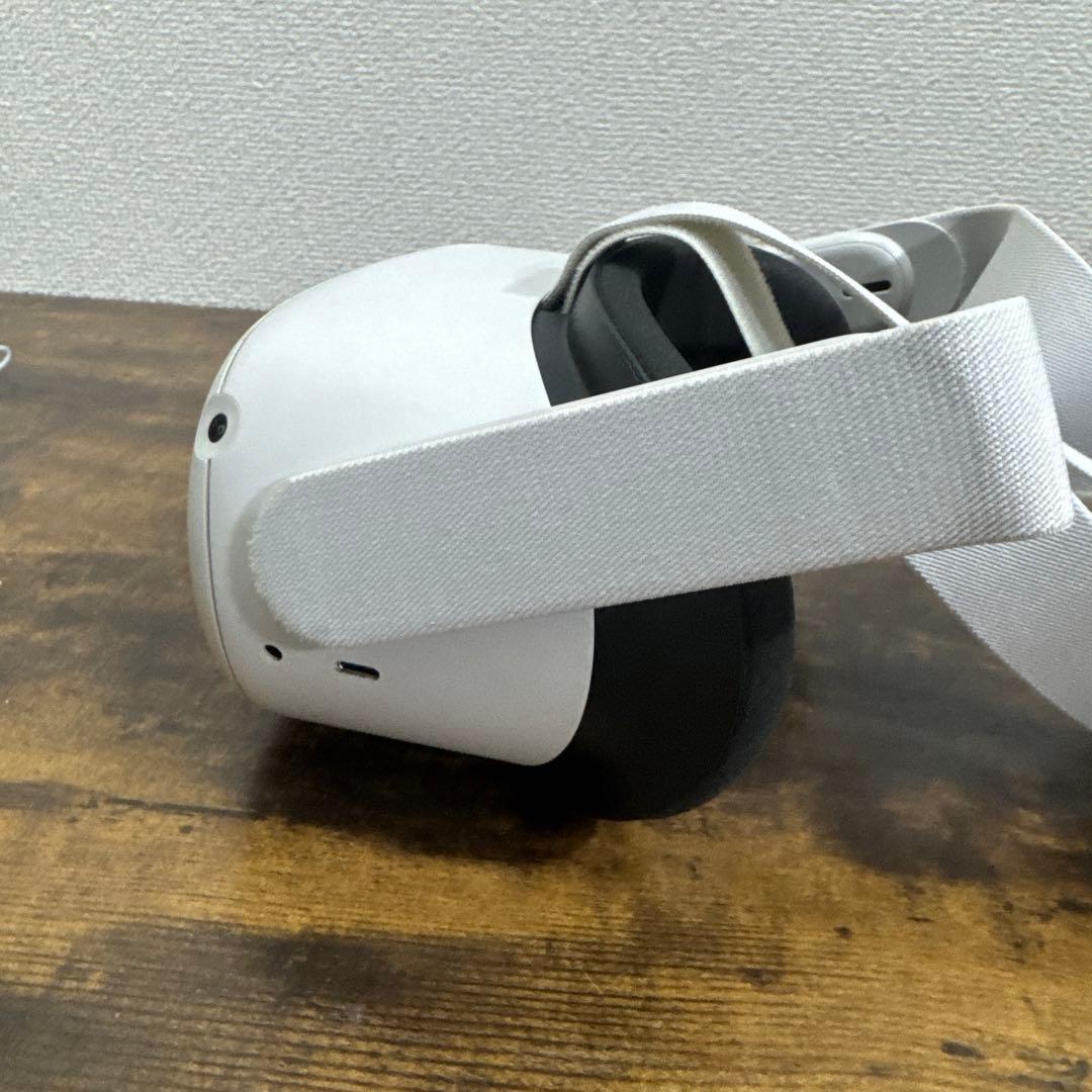 美品　  Quest 2 128GB VRヘッドセット　①