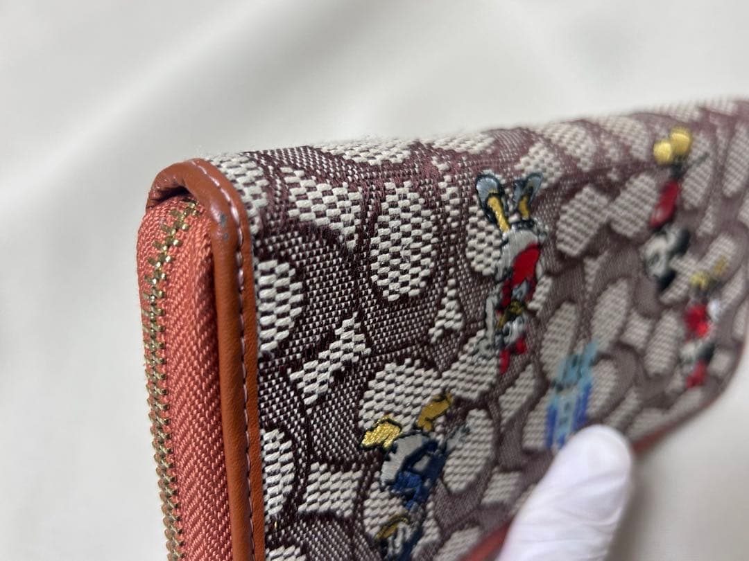 COACH コーチ 財布 ウォレット ディズニー ミッキー 50周年コラボ 刺繍