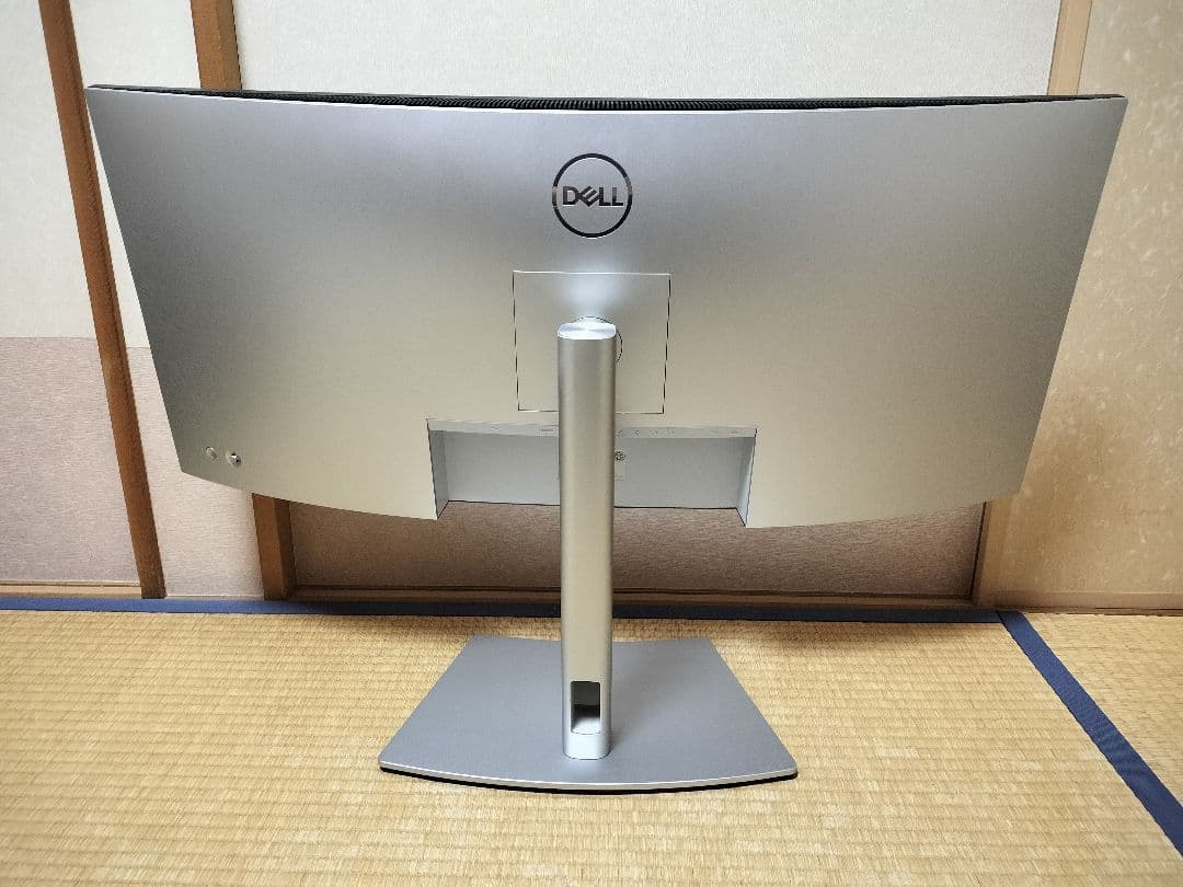 Dell 34インチ ウルトラワイド曲面モニター U3421WE