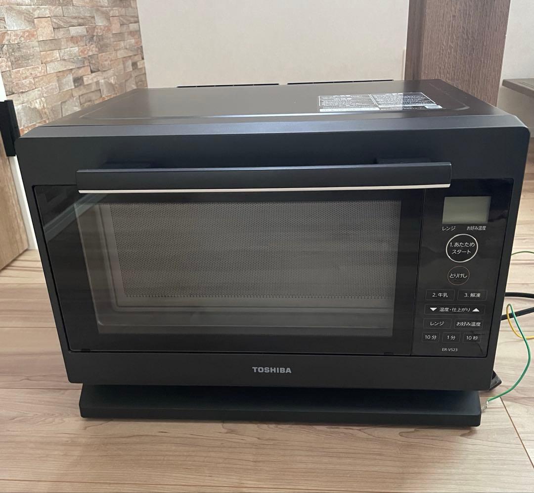 【美品】TOSHIBA ER-VS23(K) 単機能電子レンジ　　2022年製