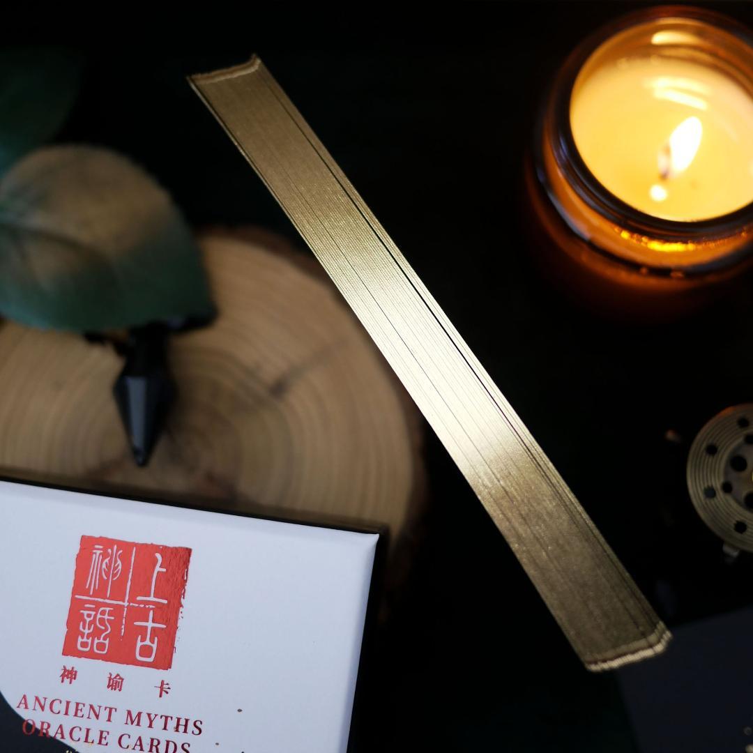 【正規品オラクルカード】墨絵×金箔の静かな美しさ✨幽玄な天空と古代神話のオラクル