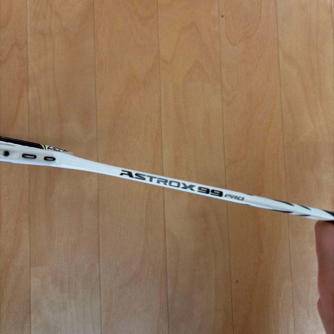 ス*川様 ASTROX 99 PRO バドミントンラケット 4ug5値下げ可