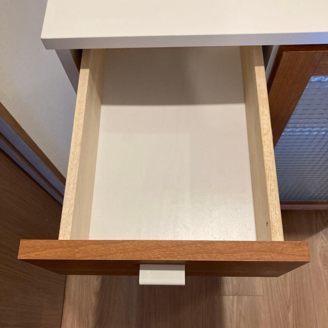 日本製　食器棚　GART ガルト