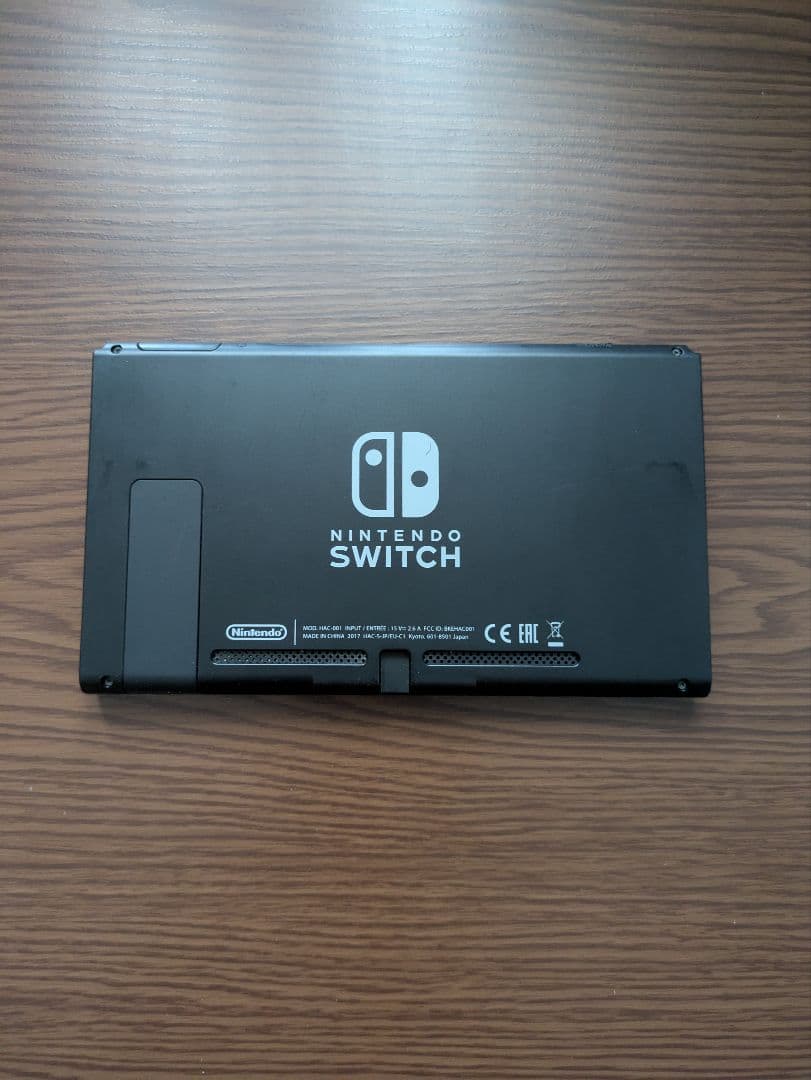 D*y様 ニンテンドースイッチ　本体のみ