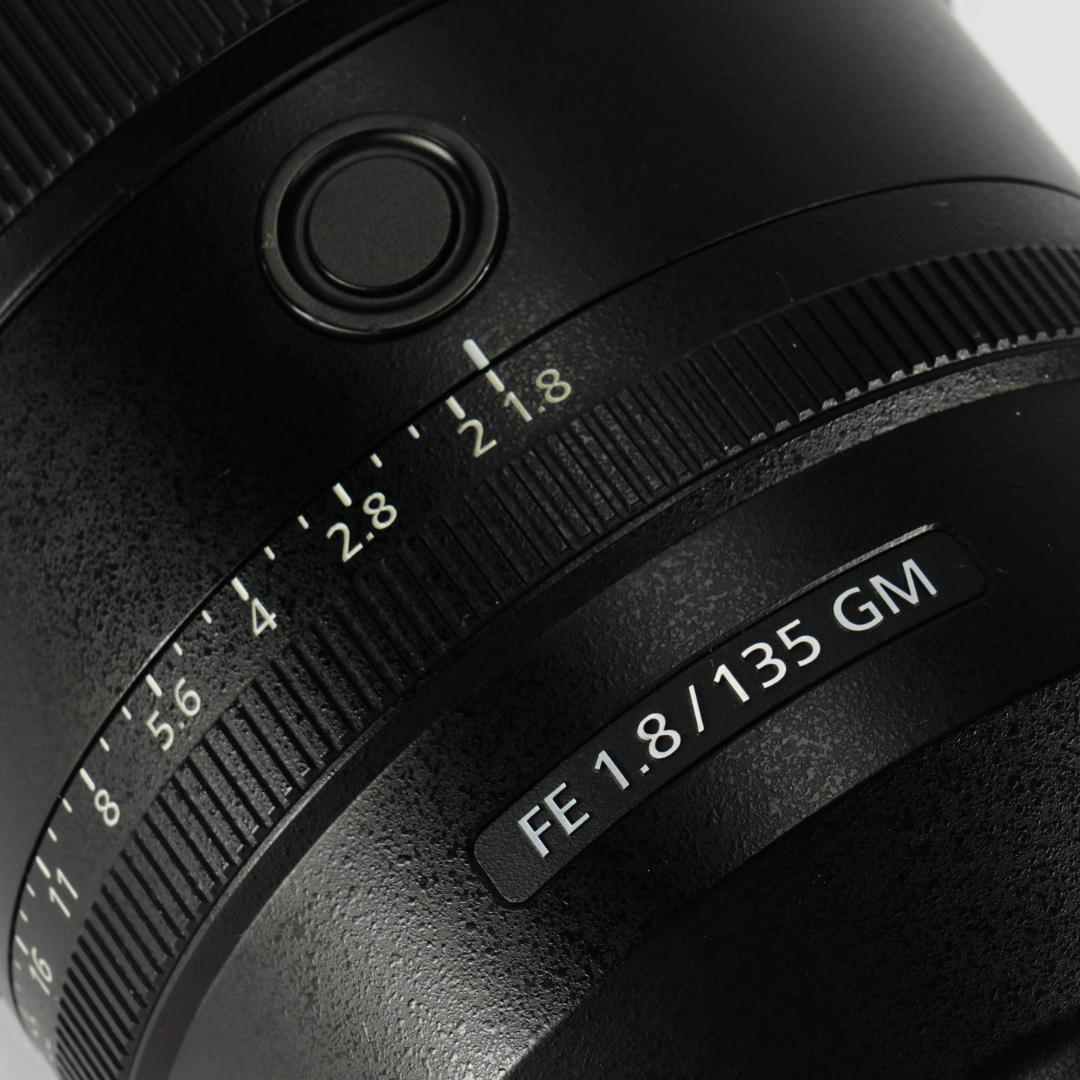 惚れるレンズ『家族が輝く奇跡のボケ味』SONY SEL135F18GM