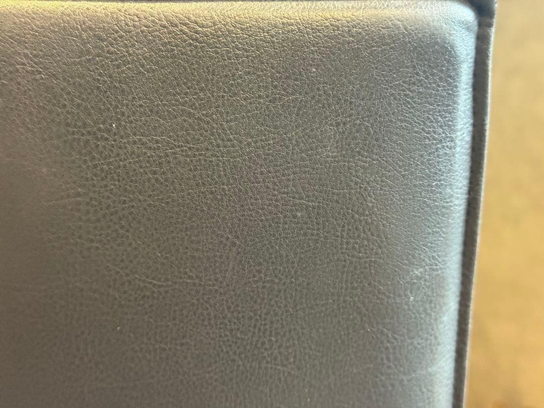 ②リーンロゼ　ligne roset ブラック　レザーチェア　2脚セット　YZ