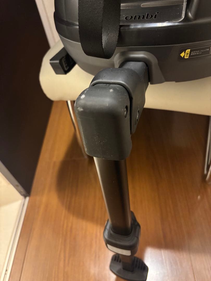 【美品】Combi クルムーヴコンパクト　エッグショック　ISOFIX対応