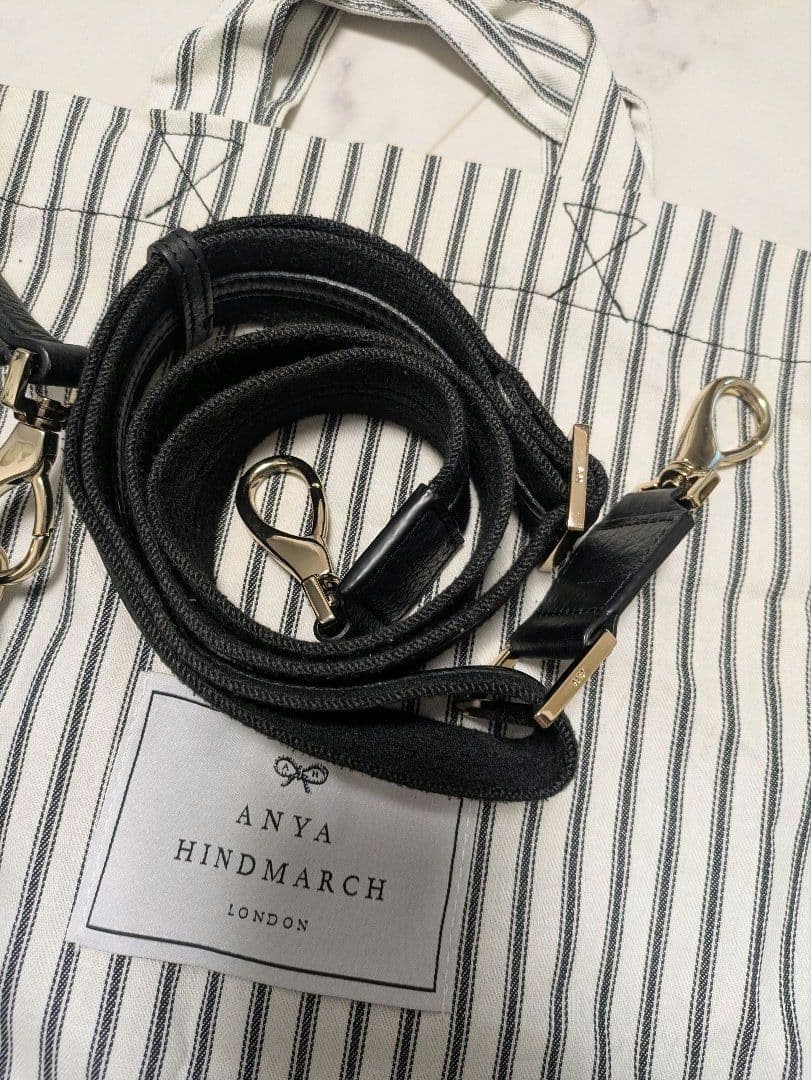 アニヤハインドマーチ　マキシジップサッチェル　ブラック　2way クロスボディ