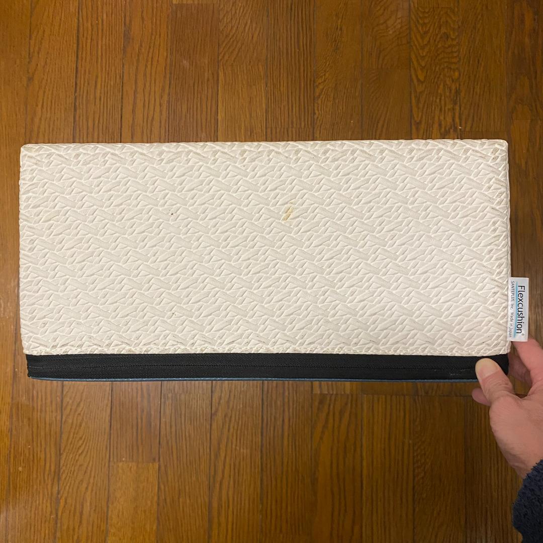 フレックスクッション 2色セット (ブラック & パールホワイト)