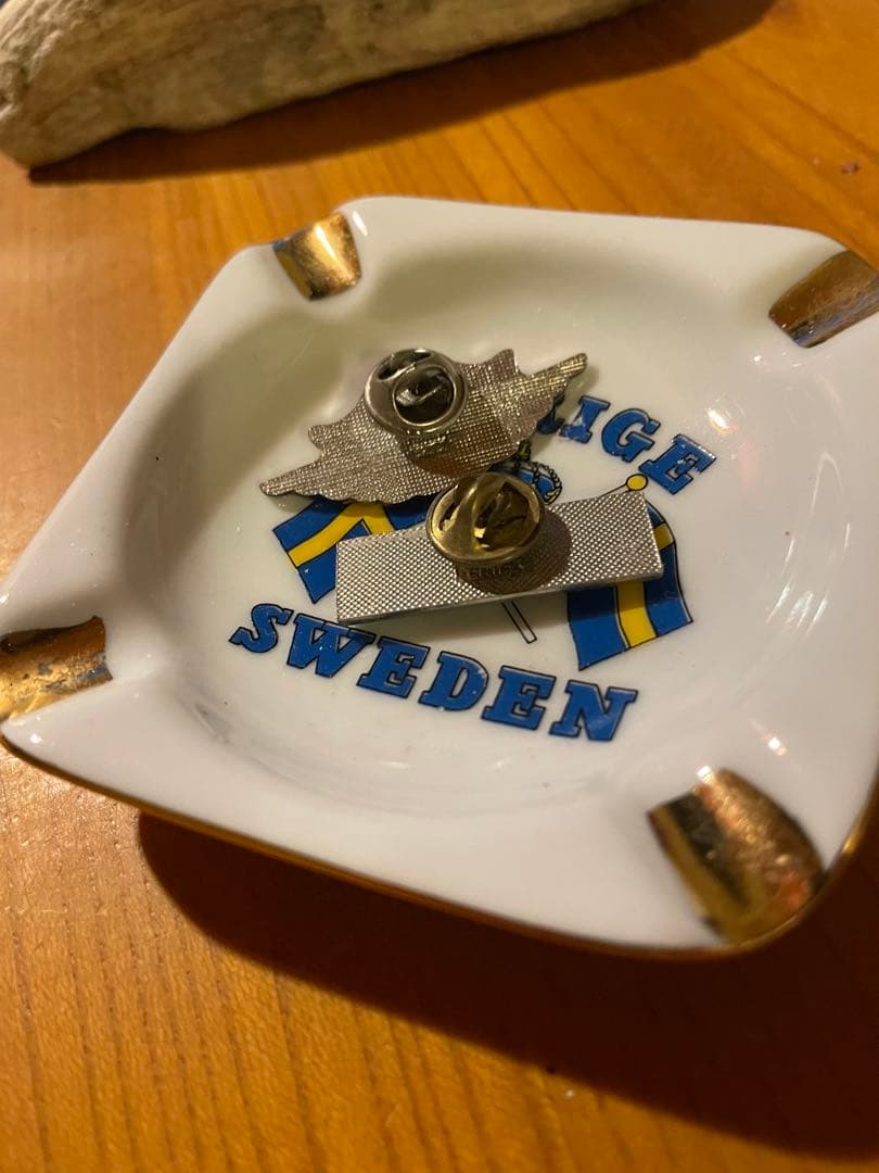 p*h様 Supreme 初期 ボックスロゴ&ジョーダン ピンズ　黒2個セット