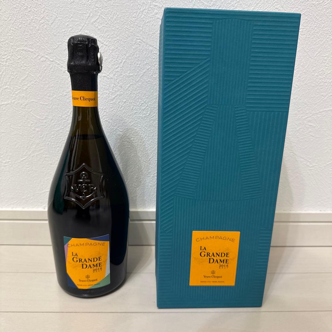 LA GRANDE DAME 750mlギフトボックス バイ・パオラ・パロネット