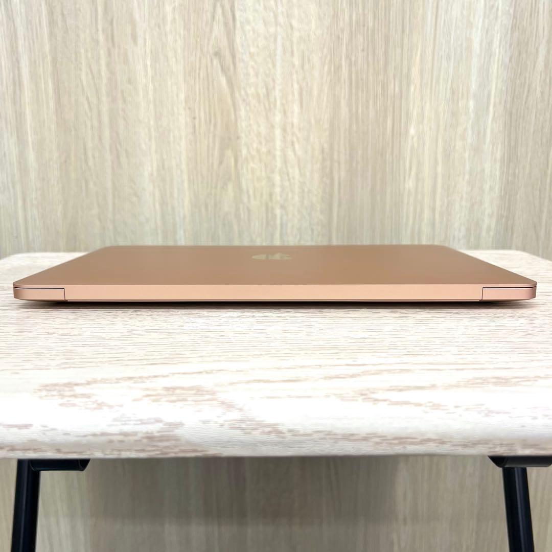 MacBookAir 13インチ 2020 Apple M1 8GB 256GB