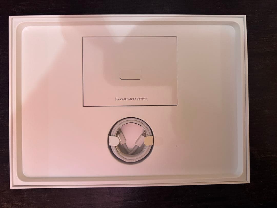 美品 アップルMacBook Pro 13インチ 512GB タッチバー