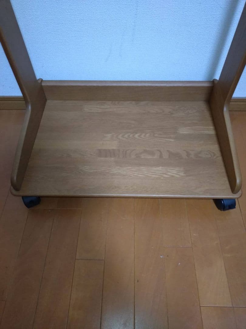 Karimoku 木製ハンガーラック キャスター付き